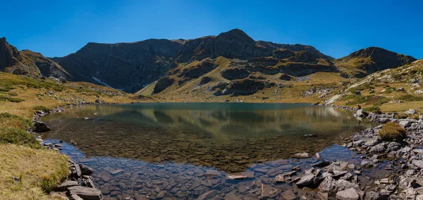 Ein Panoramabild Des Fischsees Rila Nationalpark — Stockfoto