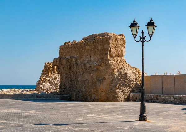 Bild Ruinerna Ett Forntida Fort Bredvid Det Medeltida Slottet Paphos — Stockfoto