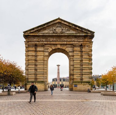 Porte d 'Aquitaine' in bir resmi..