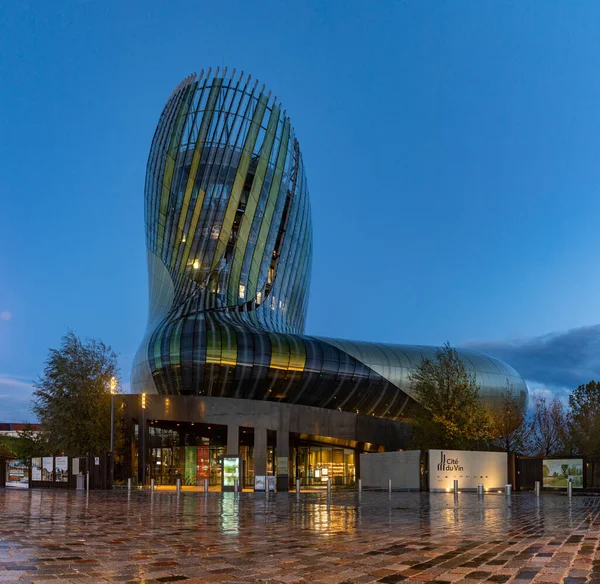 Фото Cite Vin Bordeaux Wine Museum — стокове фото