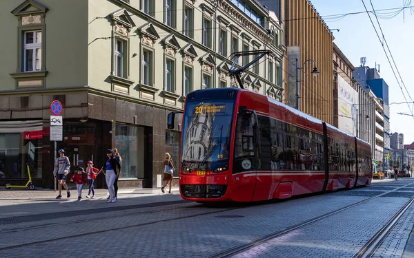 Uma Foto Bonde Nas Ruas Katowice — Fotografia de Stock