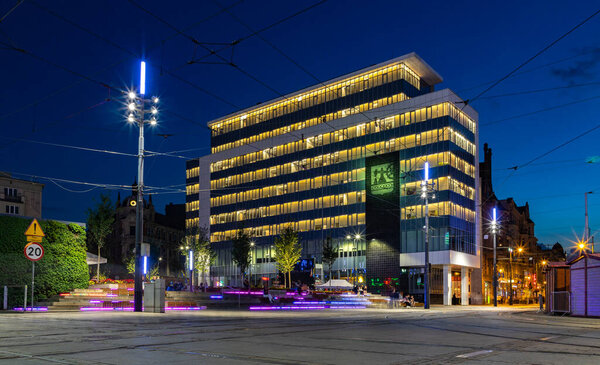 Фото мэрии Катовице - Служба Жителей Катовице ночью.