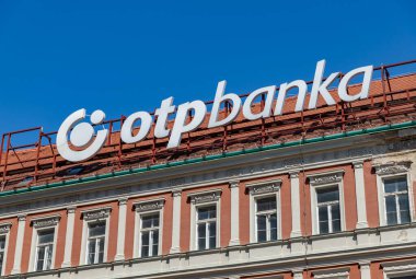 OTP Bank tabelasının bir resmi.