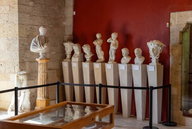 Palma de Mallorca 'daki Tarih Müzesi' ndeki eserlerin bir resmi..