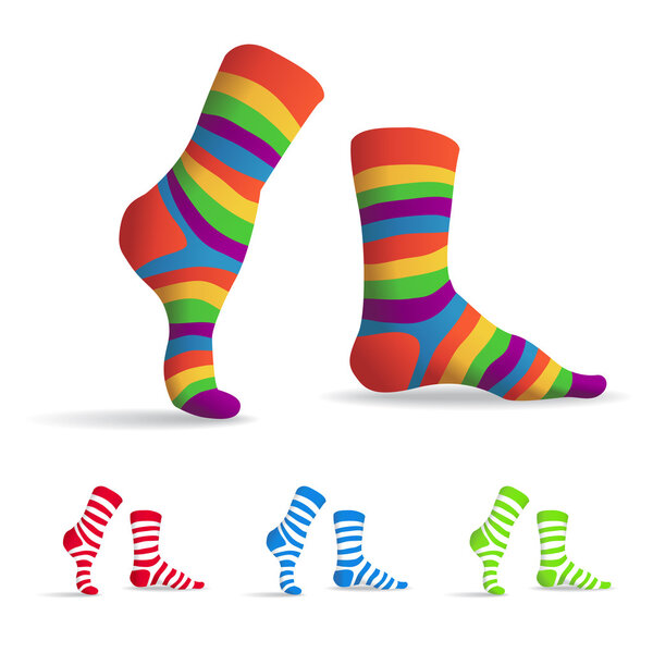 Набор полосатых разноцветных носков
