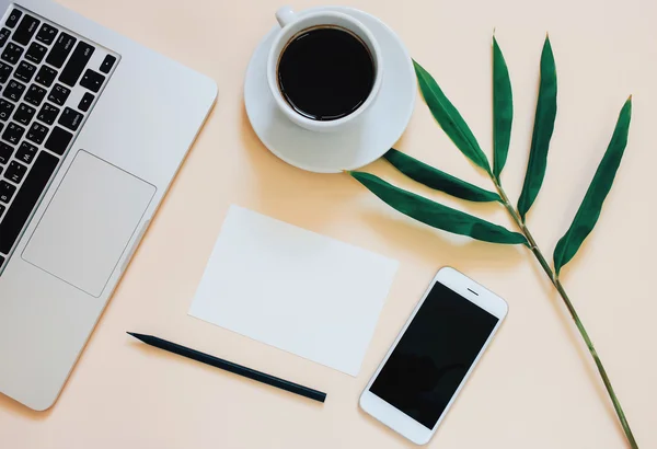 Creative flat lay photo of workspace desk — Stock Photo, Image