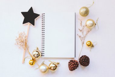 Zanaat ve dizüstü kadar alay