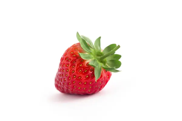 Frische Bio Erdbeeren Auf Einem Weißen Nahaufnahme — Stockfoto