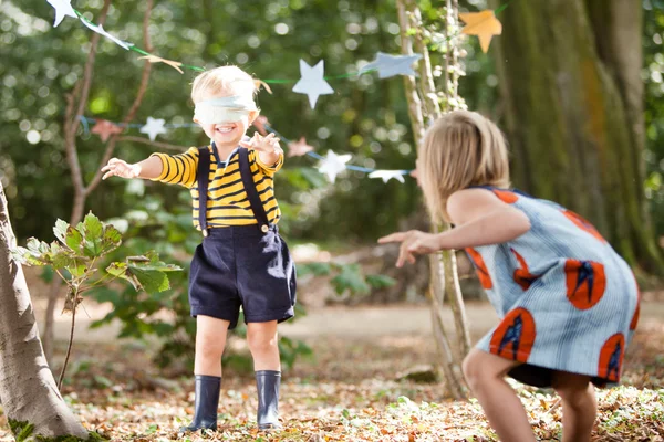 Child playing games — Stock Photo, Image