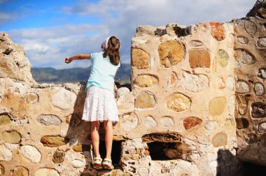 Gezi sırasında çocuk kız