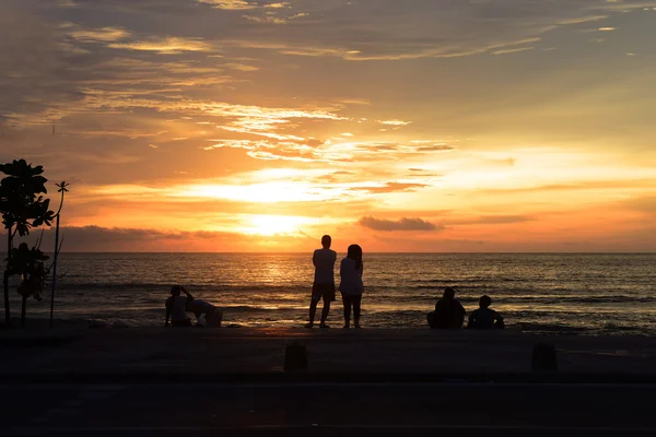 The image of two people in love at sunset — Stock Photo, Image