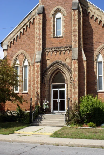 Utsidan av kyrkan entré — Stockfoto