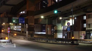 Hakozaki Kavşak Gecesi Görünümü 2025