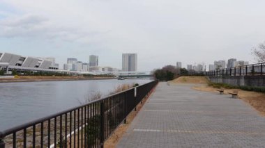 Ariake Kita Ryokudo Parkı, Tokyo Japonya Ocak 2025