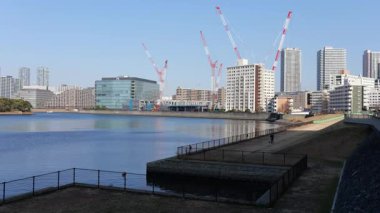 Ariake Shinsui Sahil Parkı, Tokyo Japonya Ocak 2025
