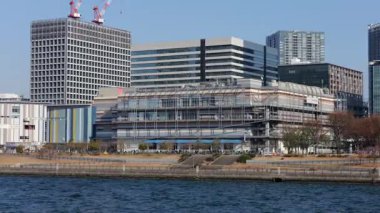 Toyosu Gururi Parkı, Tokyo Japonya Ocak 2025