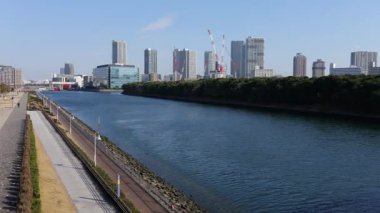 Toyosu Gururi Parkı, Tokyo Japonya Ocak 2025