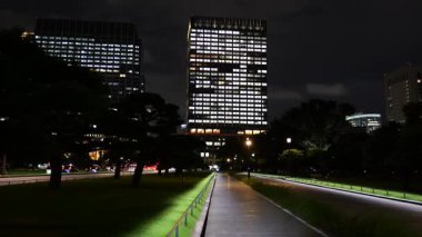 Japonya İmparatorluk Sarayı Gece Manzarası Tokyo 2025