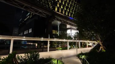 Mavi Cephe Shibaura Gece Manzarası, Japonya Tokyo Eylül 2025