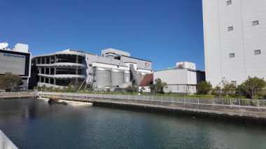 Japonya 'da nehir kenarı gezinti güvertesi 2024