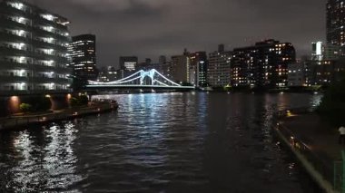Sumida Nehri Gece Manzarası, Tokyo Japonya Eylül 2024