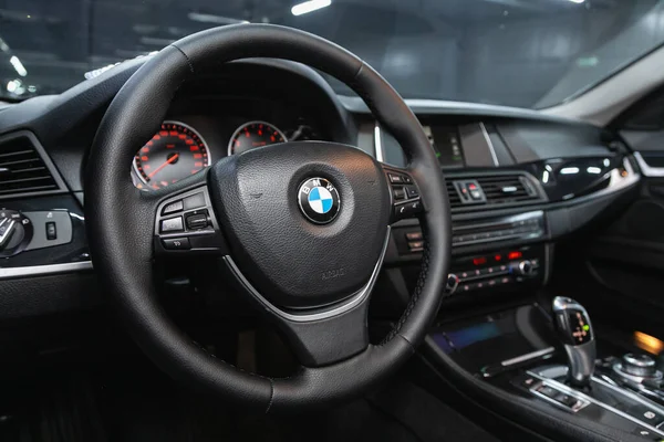 Novosibirsk Rusya Ekim 2020 Bmw Kokpit Kabin Detayları Hız Göstergesi — Stok fotoğraf