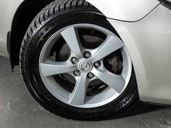 Novoszibirszk Oroszország Október 2020 Mazda Car Wheel Alloy Wheel New — Stock Fotó