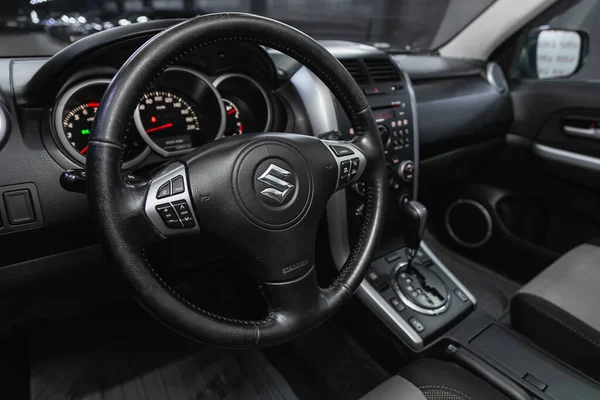 Nowosibirsk Russland Oktober 2020 Suzuki Grand Vitara Cockpit Innenraumdetails Tacho — Stockfoto