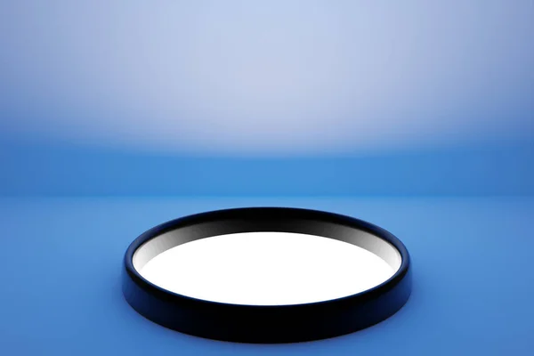 ภาพ ของฉากจากวงกลมบนพ นหล ภาพระยะใกล ของแท นกลมส ขาว — ภาพถ่ายสต็อก