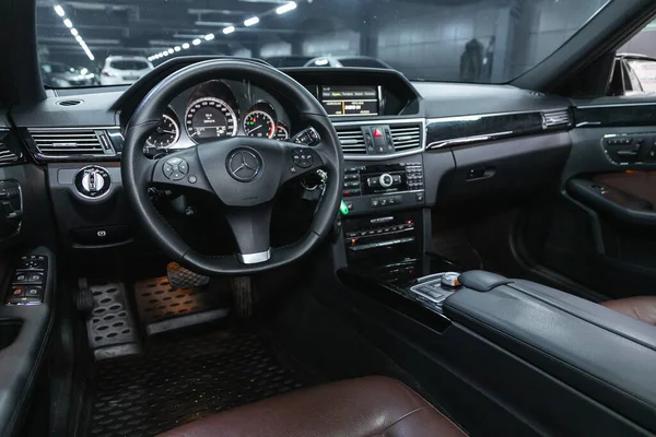 Novosibirsk Rusland December 2020 Mercedes Benz Klasse Luxe Interieur Stuurwiel — Stockfoto