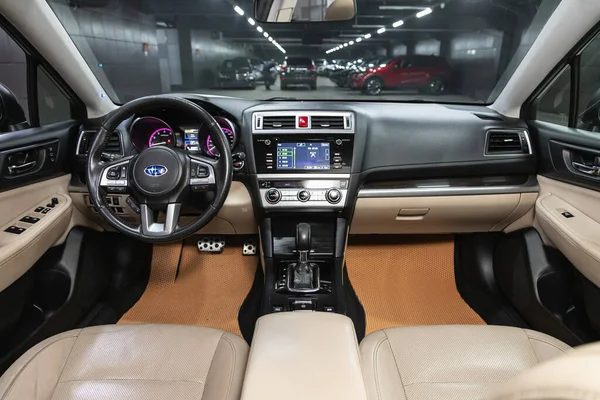 Novosibirsk Russia December 2020 Subaru Outback Luxurious Car Interior Steering — Φωτογραφία Αρχείου