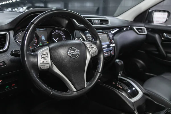 Novosibirsk Rusko Prosince 2020 Nissan Qashqai Luxusní Interiér Vozu Volant — Stock fotografie