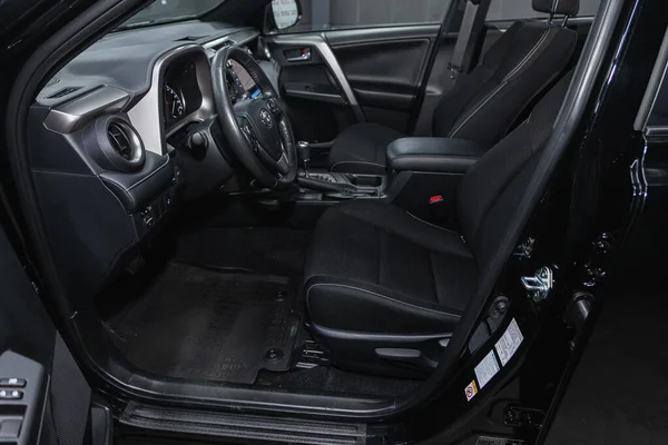 Novosibirsk Rusland Januari 2021 Toyota Rav Interieur Auto Stuurwiel Versnellingshendel — Stockfoto