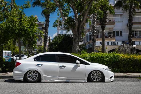 Alanya Turquía Abril 2021 Honda Civic Blanco Está Estacionado Calle —  Fotos de Stock