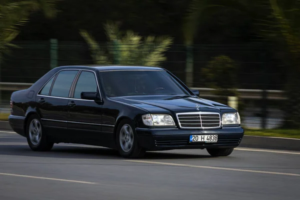 Alanya Turquía Abril 2021 Mercedes Class Negro V140 Está Conduciendo —  Fotos de Stock