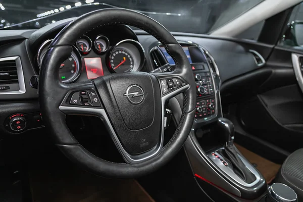 Novosibirsk Rússia Maio 2021 Opel Astra Detalhes Cabine Interior Cockpit — Fotografia de Stock