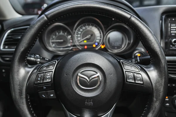 Novosibirsk Rusland Mei 2021 Mazda Details Cockpit Interieur Cabine Snelheidsmeter — Stockfoto