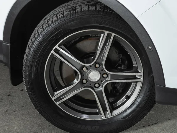 Novoszibirszk Oroszország Június 2021 Ford Kuga Close Car Wheel — Stock Fotó