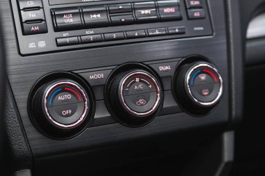 Novosibirsk, Rusya - 08 Haziran 2021: Subaru Forester, 