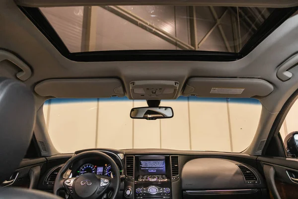 Novosibirsk Rusia Juni 2021 Infiniti Qx70 Interior Mobil Tampilan Belakang — Stok Foto