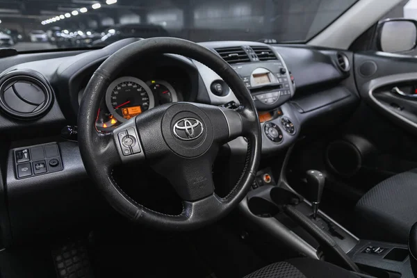 Nowosybirsk Rosja Czerwca 2021 Toyota Rav Szczegóły Kabiny Pilota Prędkościomierz — Zdjęcie stockowe