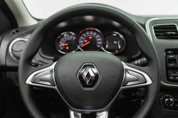 노보시비르스크 러시아 2021 Renault Logan Crossway Auto Interior Steering Wheel — 스톡 사진