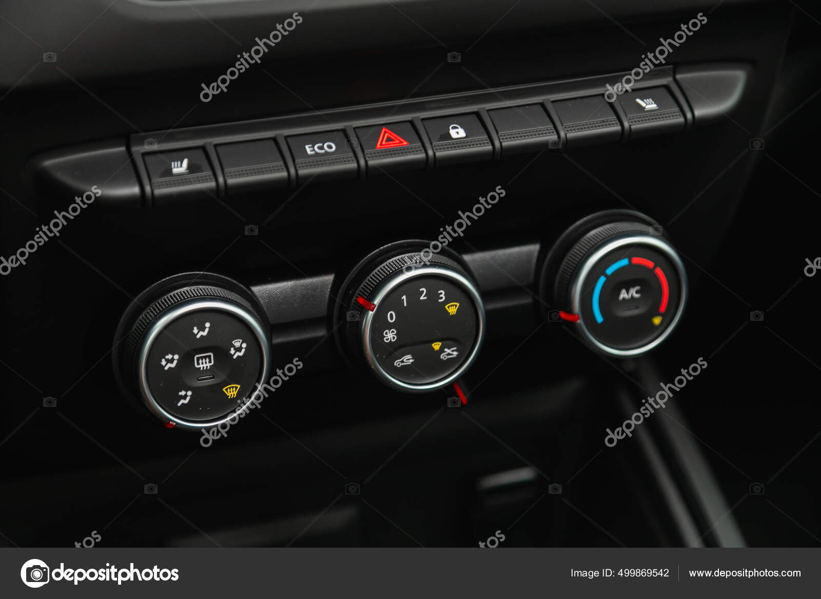 Nowosibirsk Russland Juli 2021 Renault Duster Schwarzes Detail Mit Der —  Redaktionelles Stockfoto © everyonensk #499869542