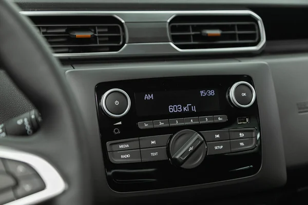 Novosibirsk Russia July 2021 Renault Duster Audio Stereo System Control — 图库照片