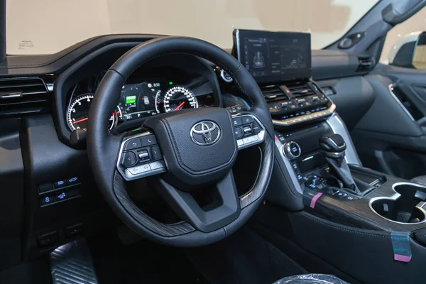 Novosibirsk Rússia Setembro 2021 Toyota Land Cruiser 300 Detalhes Cabine — Fotografia de Stock