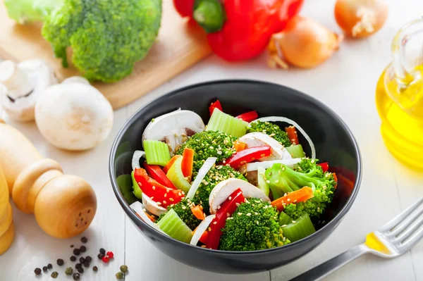 Gesunde vegetarische Kost — Stockfoto