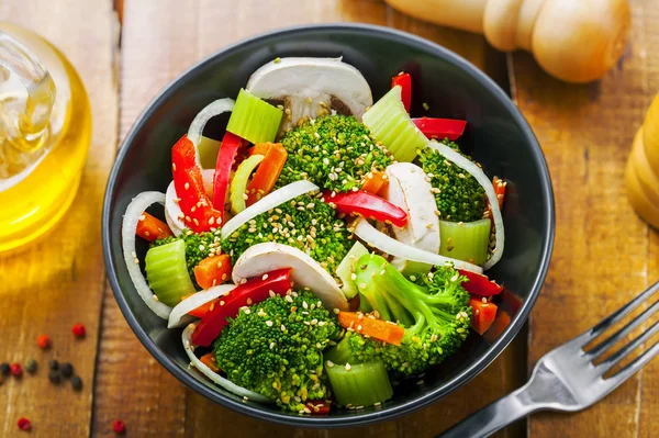 Zdravé vegetariánské jídlo — Stock fotografie