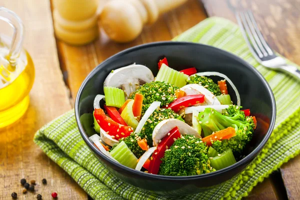 Gesunde vegetarische Kost — Stockfoto