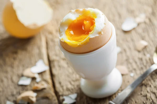 Boiled egg for breakfast — Stock Photo, Image