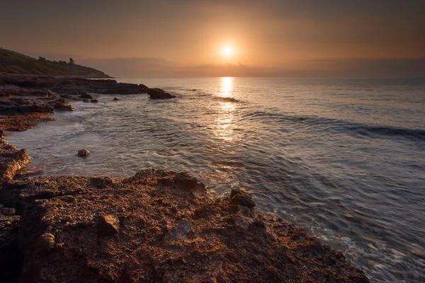 Pôr do sol acima do mar — Fotografia de Stock